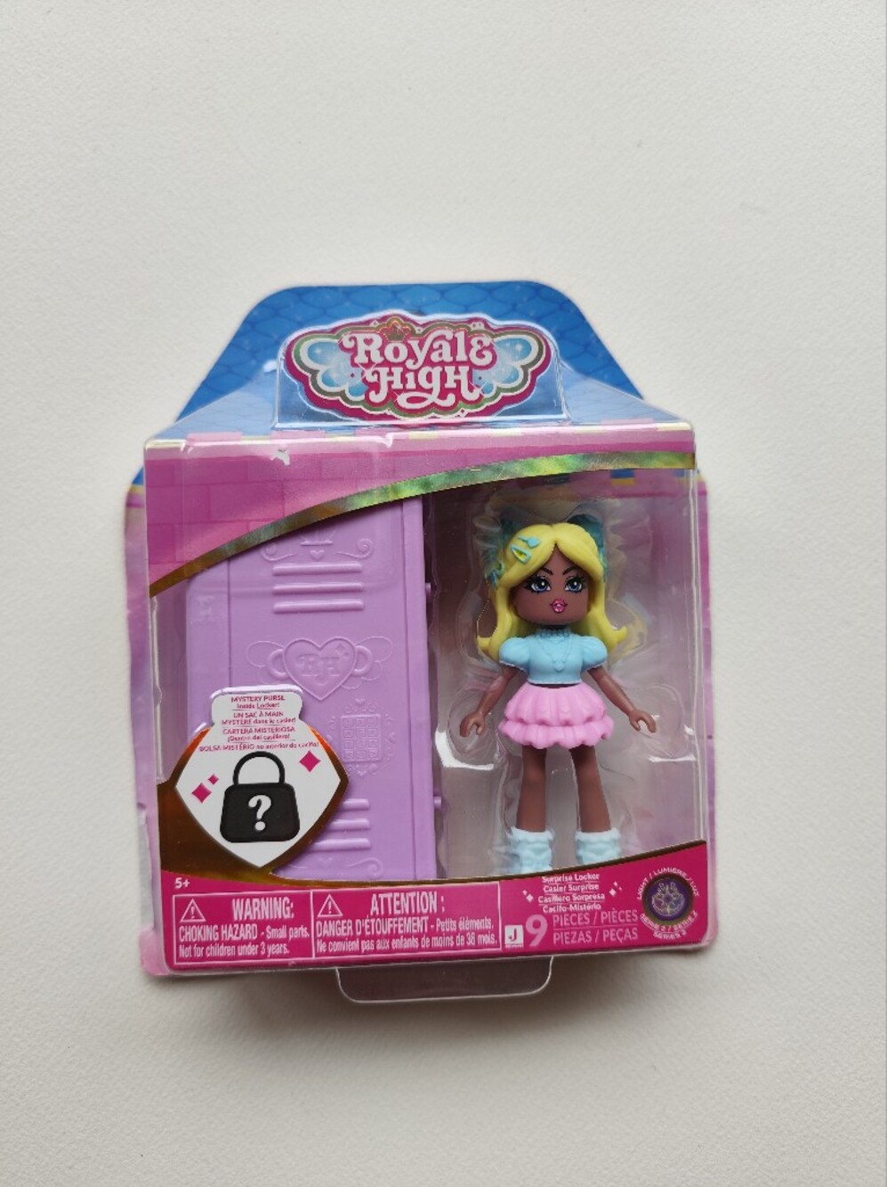 Royale High Surprise Locker Mini Doll Sweetie Puff